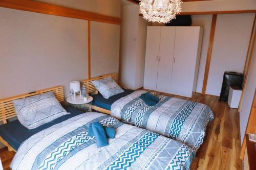 Adachi Wohnung | 一棟貸し広々115平米 貴頂府邸 大谷田 KICYO HOUSE No1