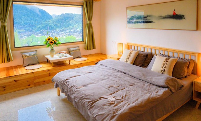 Fenghuang Haus | 云起山居庭院观景民宿