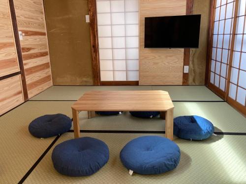 Izumo Wohnung | 出雲古民家の宿えんやはなれ