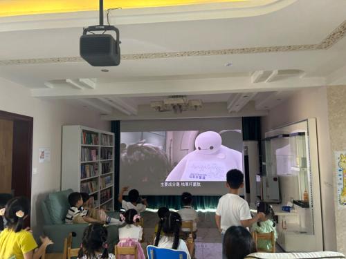 Yu Hua Tai Wohnung | 南京书香斋-Nanjing Scholarly Reading House