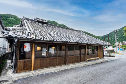 Yoshino Wohnung | 吉野宮滝 サウナ付き古民家 ちょうちんの宿