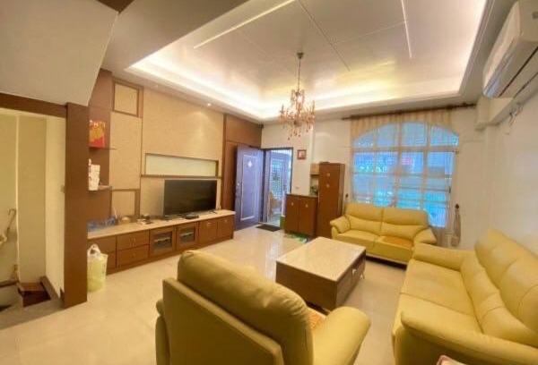 West District Villa | 嘉義XaX包棟旅宿（近家樂福夜市）