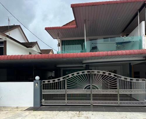 Nibong Tebal Wohnung | 家家民宿