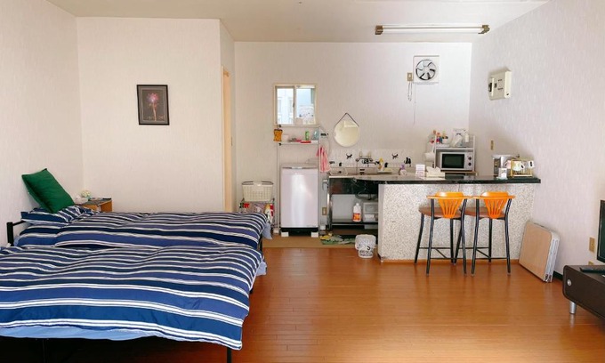 Kofu Wohnung | 富竹シンプルな部屋 駐車場一台分付き ユニットバス狭い