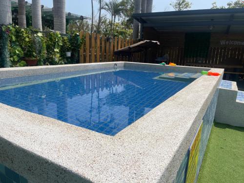 Hengchun Wohnung | 寧靜の家B區12人Villa獨棟