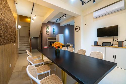 Yuanshan Wohnung | 寵物友善-無門禁24小時進出-享受一下民宿-免費停車