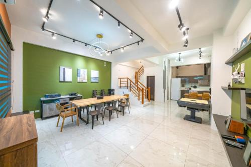 Wujie Wohnung | 寵物友善-無門禁24小時進出-象日葵民宿-免費停車