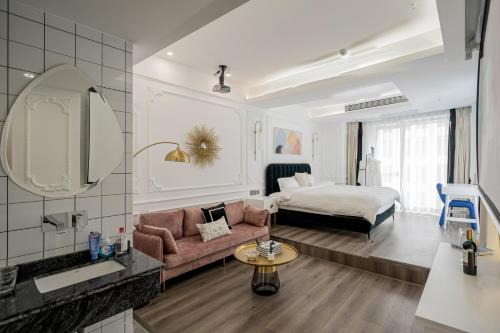 Yongding Wohnung | 张家界寻山野民宿 Zhangjiajie Seek Mountain Wild B&B Tianmen Mountain Ropeway Station
