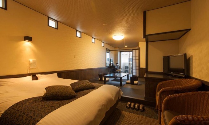 Toi Hotel | 愛犬と泊まれる海と夕陽の楽園 頬杖の刻