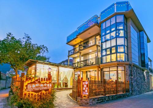 Putuo Haus | 我们的小院-不期而遇