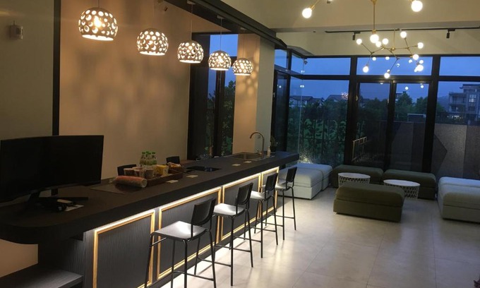 Sanxing Haus | 方興ToP會館 全新包棟電梯民宿