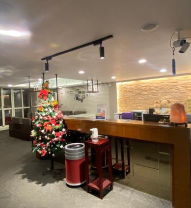 Yunlin Hotel | 曖月商旅