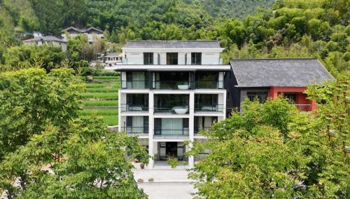 Tonglu County Haus | 桐庐山未民宿 Tonglu SHANWEI Homestay