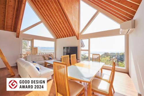 Futtsu Haus | 波の音テラス富津ー海眺望グッドデザイン受賞別荘を最大8名1棟貸切