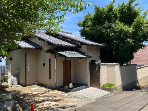 Usami Haus | 熱海の海が一望できる温泉付貸別荘 満月あじろ mitsukiajiro