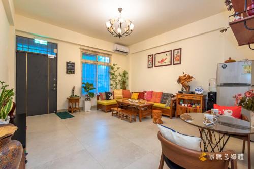 Ruisui Haus | 瑞穗農妹子民宿The Nong Family Homestay