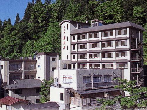 Nagaoka Hotel | 蓬平温泉 蓬莱館 福引屋
