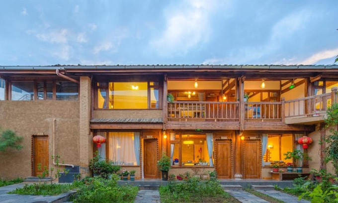 Shangri-La Haus | 贡卡桑姆观景精品客栈