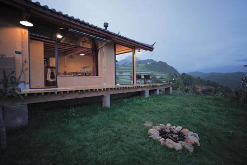 Yulong Haus | 还依比小屋