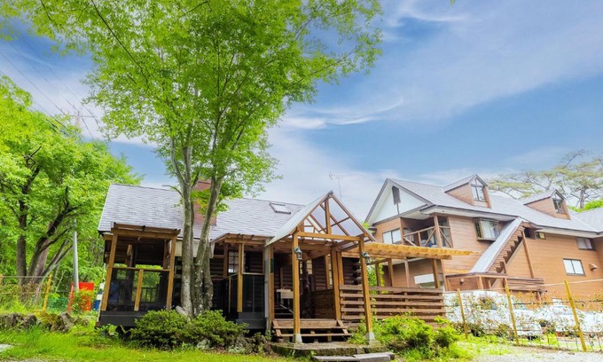 Nasushiobara Haus | 那須塩原市の主要道路沿いにあるログハウス