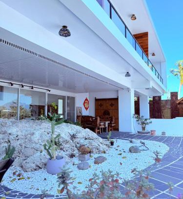 Donghe Haus | 金樽浪花