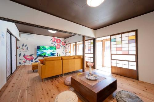 Kotsubo Wohnung | 鎌倉逗子の隠れ古民家宿ことり庵