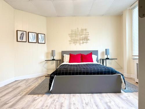 Getty Square Haus | 1-A Diamond in Yonkers, NY