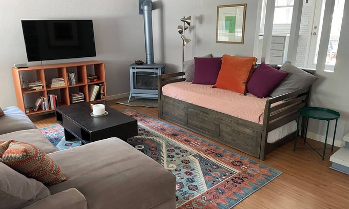 Bijou Park Haus | 1-bd House, Lg Yard in South Lake Tahoe, CA