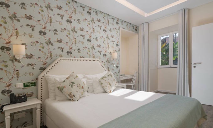Monte Wohnung | 1-bed Garden Apt 3 in character Babosas Village