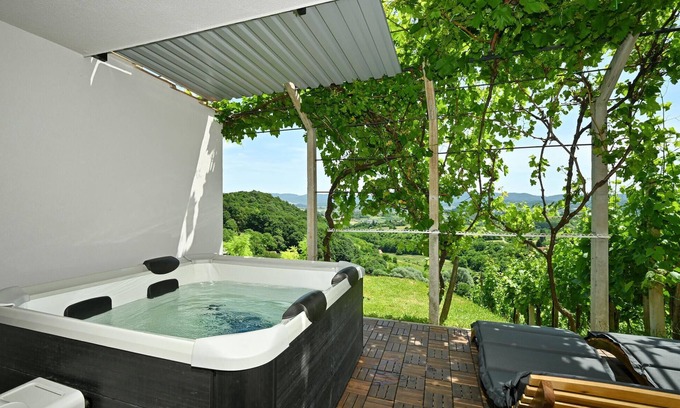 Novi Marof Haus | Gemütliches Haus mit 1 Schlafzimmer in.