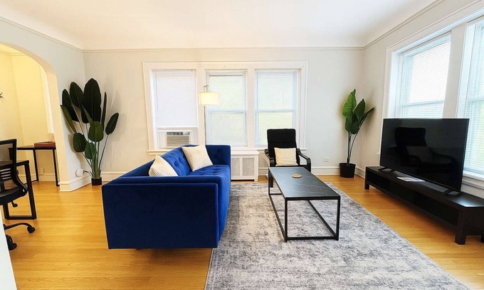 Skokie Wohnung | 1-Bedroom Pad | Cozy + All-Set