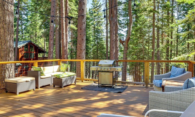 Tahoe Woods Haus | 1 Mi to Beach: Tahoe City Retreat w/ Game Room