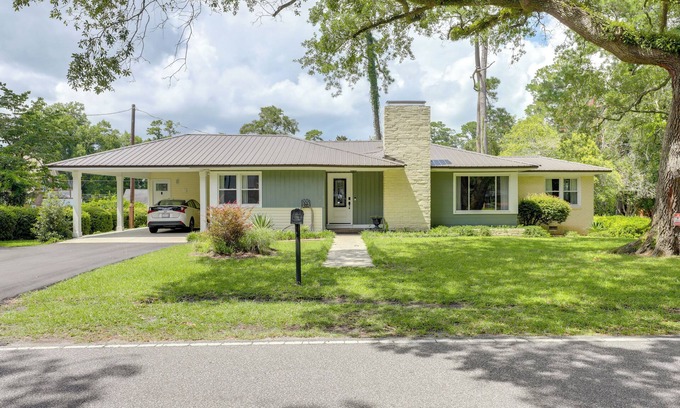 Conway Wohnung | 1 Mi to Conway Riverwalk: Studio in Historic Dtwn