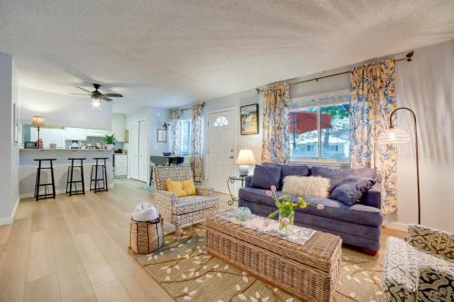 Reno/Tahoe Airport Wohnung | 1 Mi to Reno-Sparks Home in Family-Friendly Area!