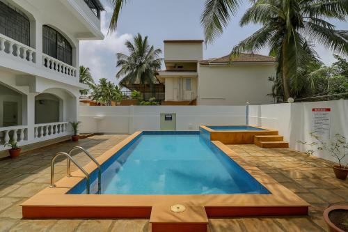 Calangute Haus | 1 Minute Walk From The Beach Calangute Stay G0A