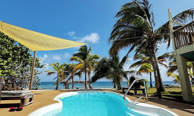 West End Haus | Tropical Beach Paradise W / Pool, Strand Cabana, Hängematten, kostenloses Wi-Fi