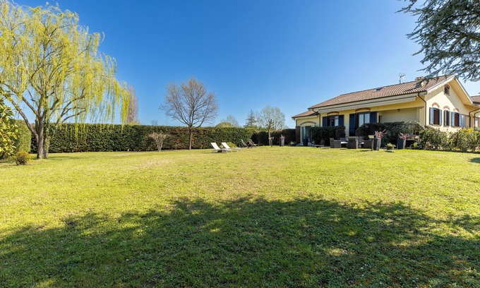 Rimini Haus | 10 minutes from the beach, strategically located "Villa il Castellaccio"