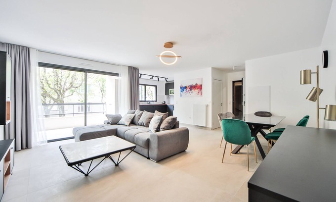 La Varenne Saint-Hilaire Wohnung | 101 69-Apartment-Eigenes Badezimmer-Balkon