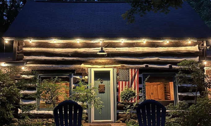 Good Hart Kabine | 100 Jahre alte historische Hütte in Good Hart / Tunnel of Trees Zugang zum Privatstrand!