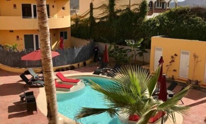 El Pescadero Kabine | 12B - New 2BR, 2BA, Middle Floor Condo, Pool