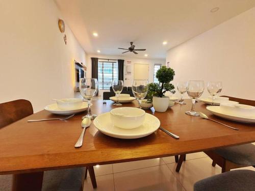 Bandar Sri Sendayan Haus | 12pax（free wifi）@星愿@Star WISH homestay
