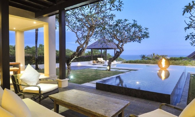 Ungasan Haus | Villa mit 13 Schlafzimmern und Meerblick Uluwatu;