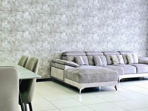 Sekinchan Wohnung | 14楼双层空中别墅 Double Storey Penthouse Spacious Common Space for Gathering