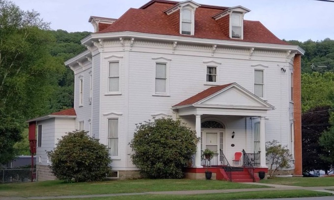 Franklin Haus | 150 Year Old Historic Home w/Vintage Charm!