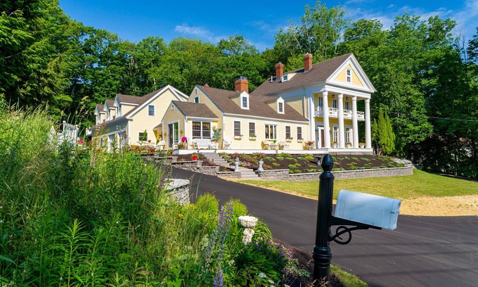 Orland Haus | 1790 Historic home on the Narramissic River in Orland Village