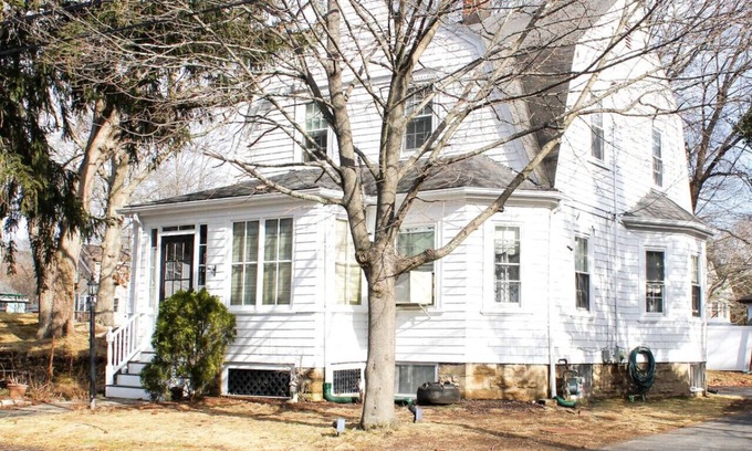Dedham Haus | 1918 Family Home near Boston