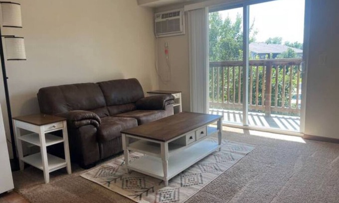 Sioux Falls Wohnung | 1BR Apt,Full Kitchen,Wash/Dryer In Unit,DogFriendly