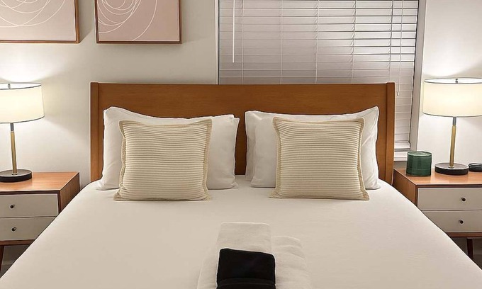 Hyde Park Wohnung | 1BR Chic Apt in Downtown Chicago