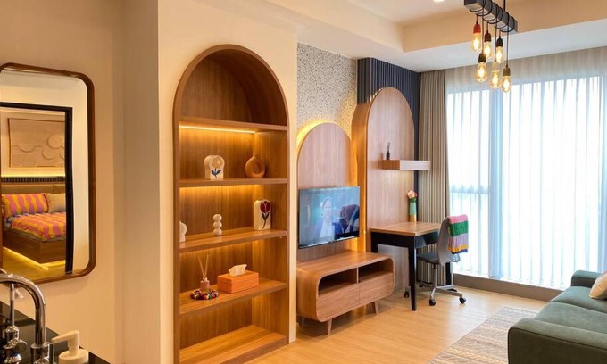 Bumi Serpong Damai Wohnung | 1BR The Charming Branz by lalerooms CLOSE TO ICE find us on ig lalerooms