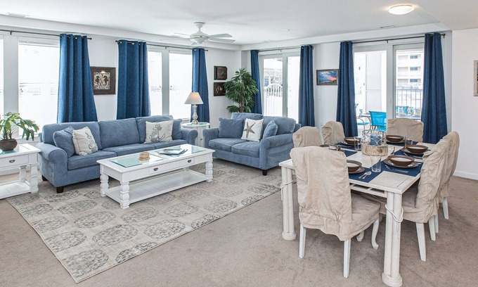 Sandbridge Eigentumswohnung | 1st-floor condo with balcony, W/D, outdoor pool, gym & grills